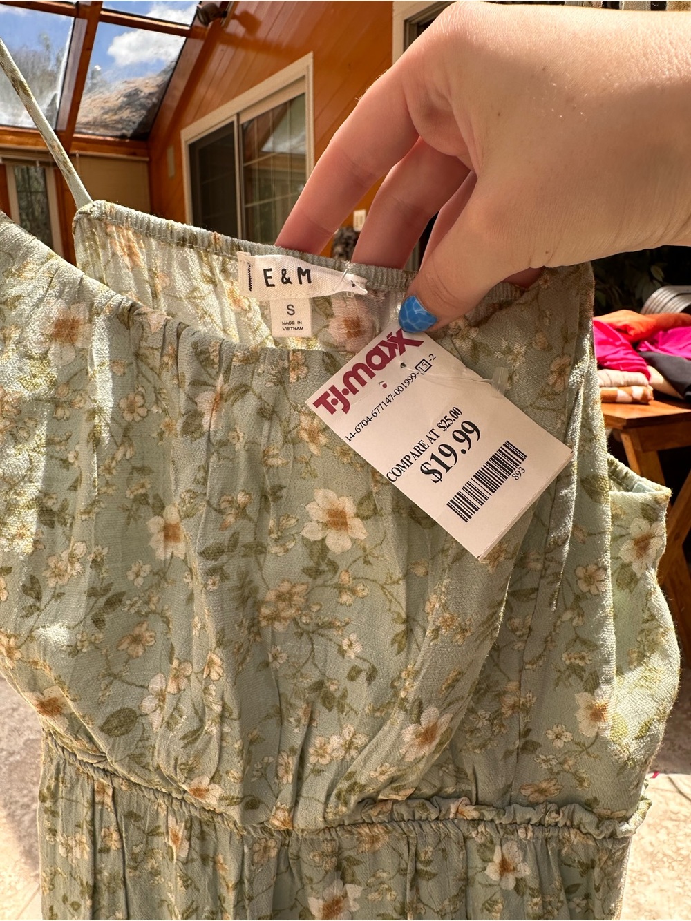 Green Floral Tiered Sundress - Picture 3 of 4